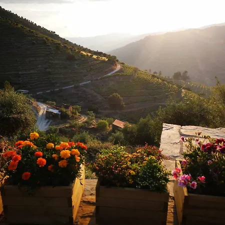 Quinta Das Fontainhas - Douro Valley * Tabuaco